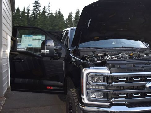 New 2025 Ford F350 Lariat w/ Lariat Ultimate Package AWD/4WD image 21