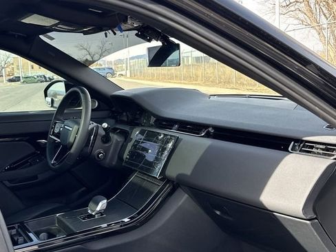 Used 2024 Land Rover Range Rover Evoque Dynamic SE image 25