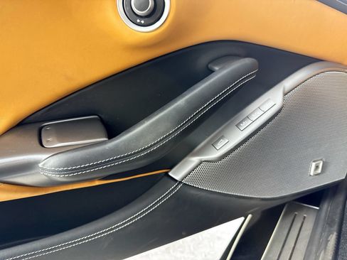 Certified 2021 Ferrari Portofino RWD image 16