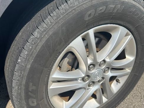 Used 2018 Buick Enclave Essence FWD image 5