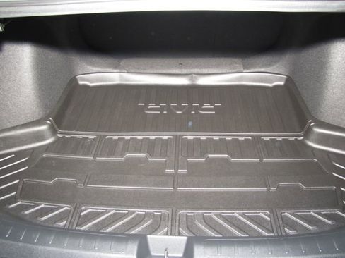 Certified 2025 Honda Civic Sport image 16