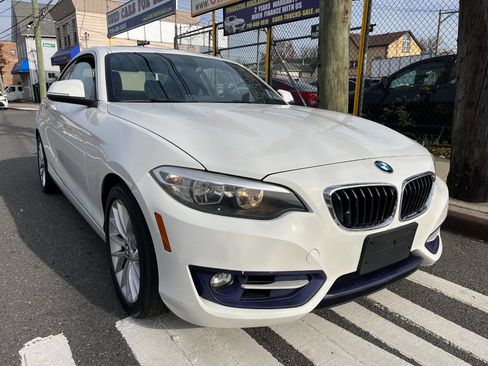 Used 2016 BMW 228i xDrive Coupe image 1