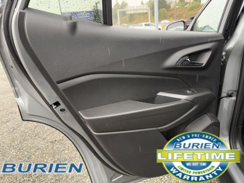 New 2026 Chevrolet Trax LT w/ Driver Confidence Package image 28