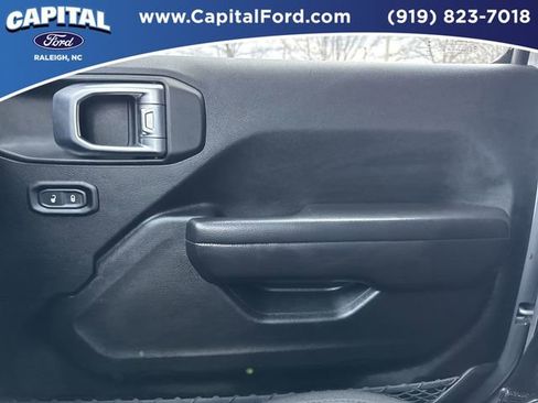 Used 2020 Jeep Gladiator Sport w/ Quick Order Package 24S image 27