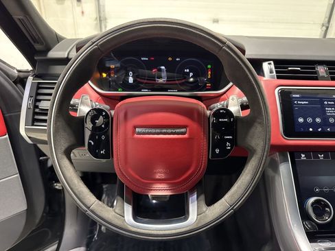 Used 2020 Land Rover Range Rover Sport HST image 29