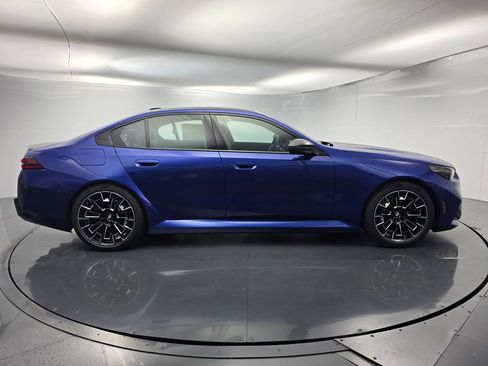 New 2027 BMW M5 w/ Carbon Package AWD/4WD image 3
