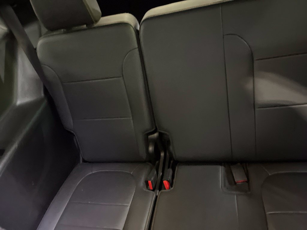 Used 2021 Chevrolet Traverse RS FWD image 25