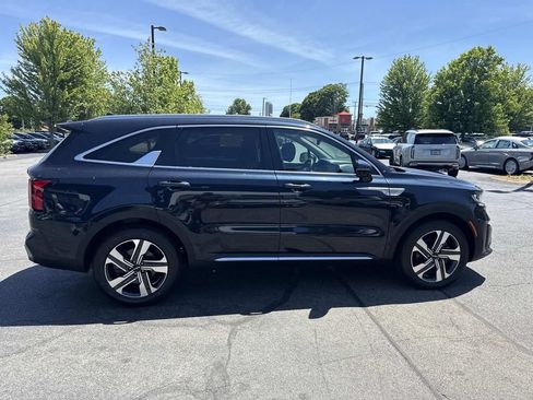 Used 2023 Kia Sorento EX AWD/4WD image 10