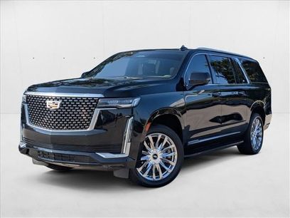 Used 2022 Cadillac Escalade ESV Luxury w/ LPO, Illumination Package