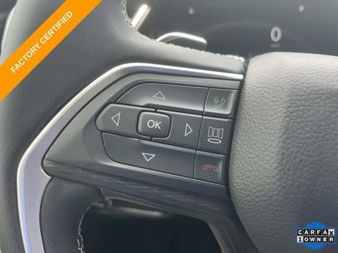 Certified 2025 Jeep Grand Cherokee L Laredo w/ MOPAR Finishing Package AWD/4WD image 29