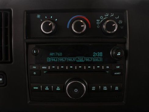 Used 2017 Chevrolet Express 2500 LS image 4