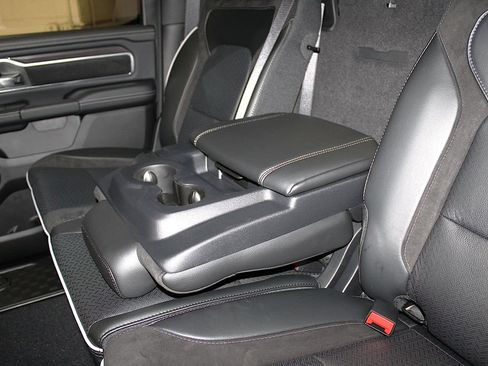 New 2026 RAM 1500 Laramie w/ Night Edition AWD/4WD image 31