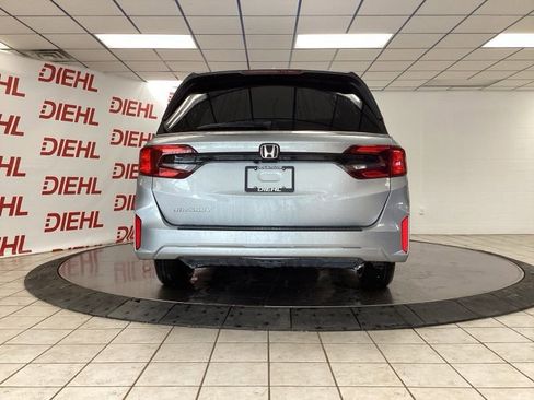 New 2026 Honda Odyssey EX-L image 6