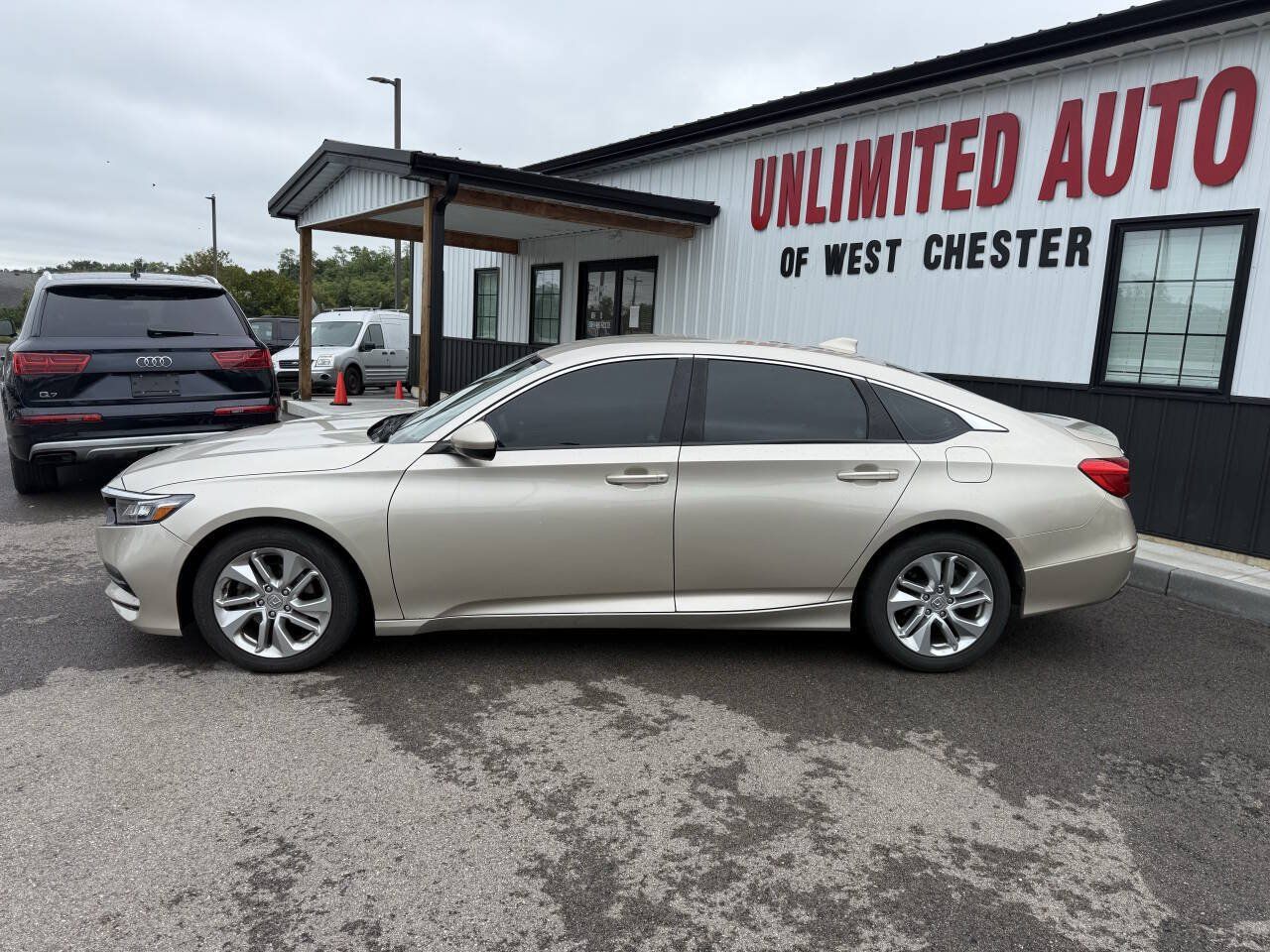 Used 2019 Honda Accord LX image 12