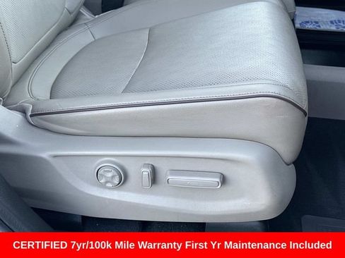 Used 2024 Honda Odyssey Elite image 11