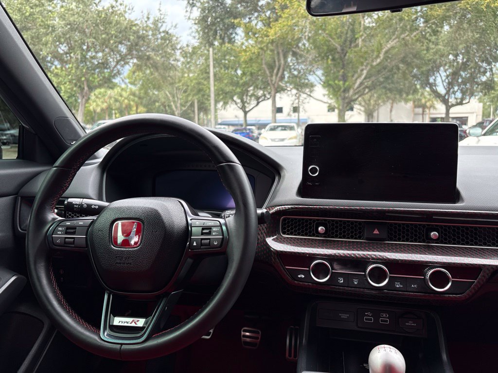 Used 2025 Honda Civic Type R image 21