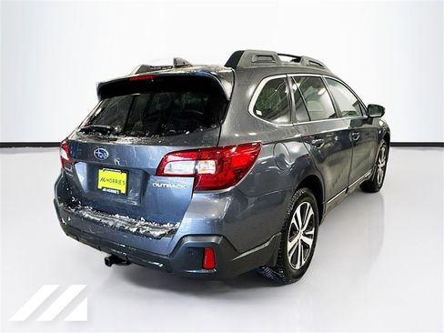 Used 2019 Subaru Outback 2.5i Limited w/ Popular Package #2 image 5