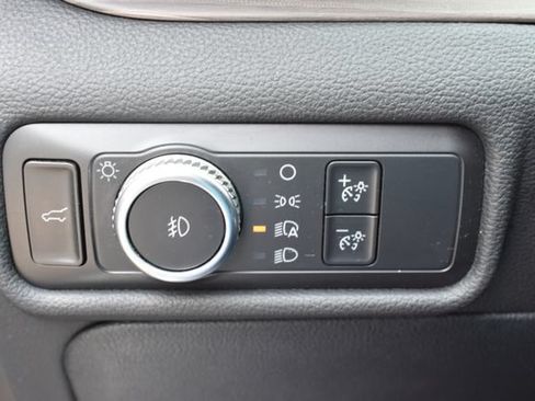 Used 2020 Ford Explorer Limited AWD/4WD image 23