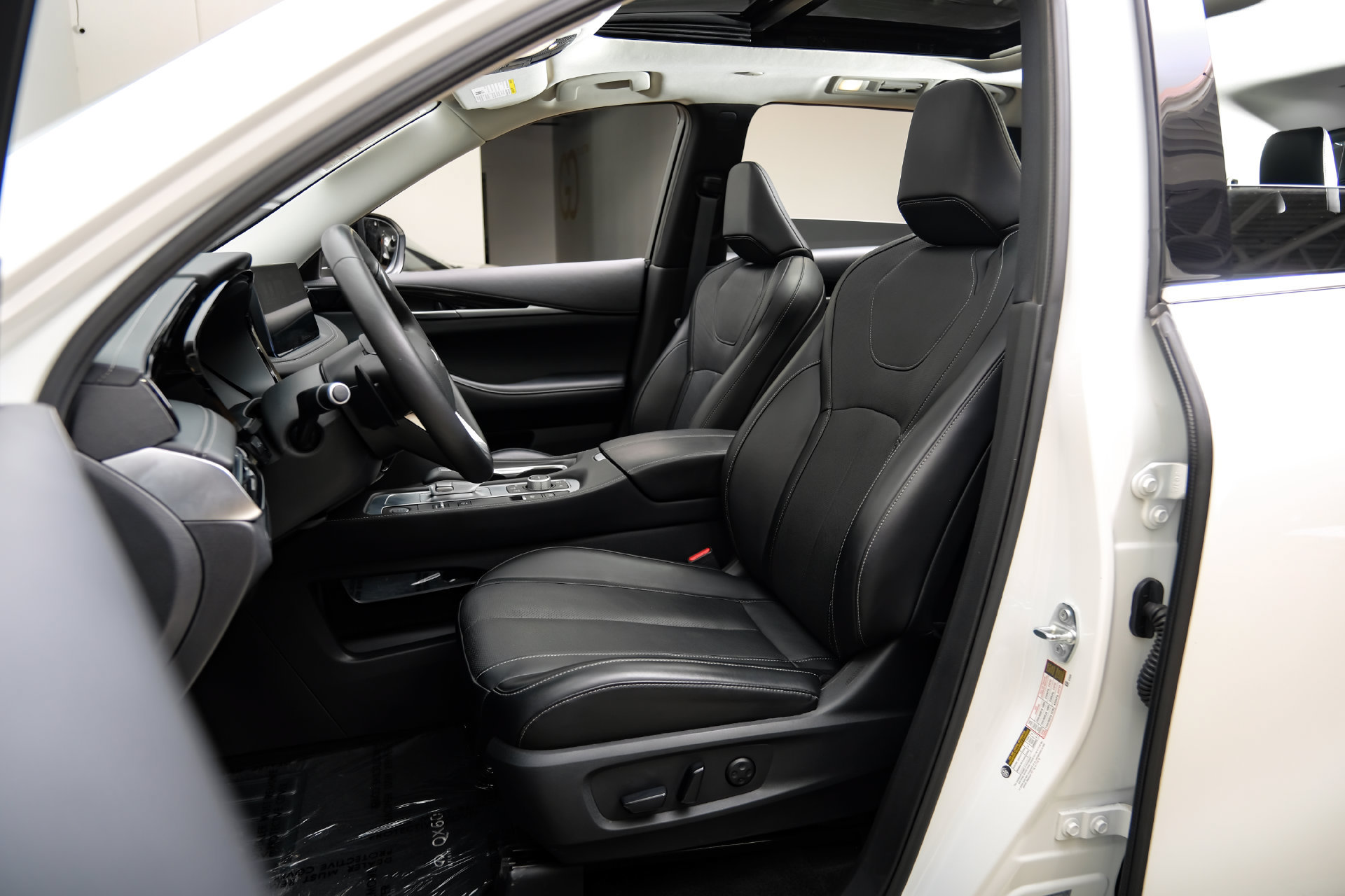 Used 2025 INFINITI QX60 Pure FWD image 44