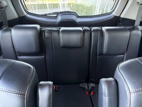 Used 2018 Toyota Highlander XLE FWD image 24