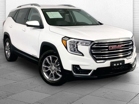 Used 2024 GMC Terrain SLT AWD/4WD image 1