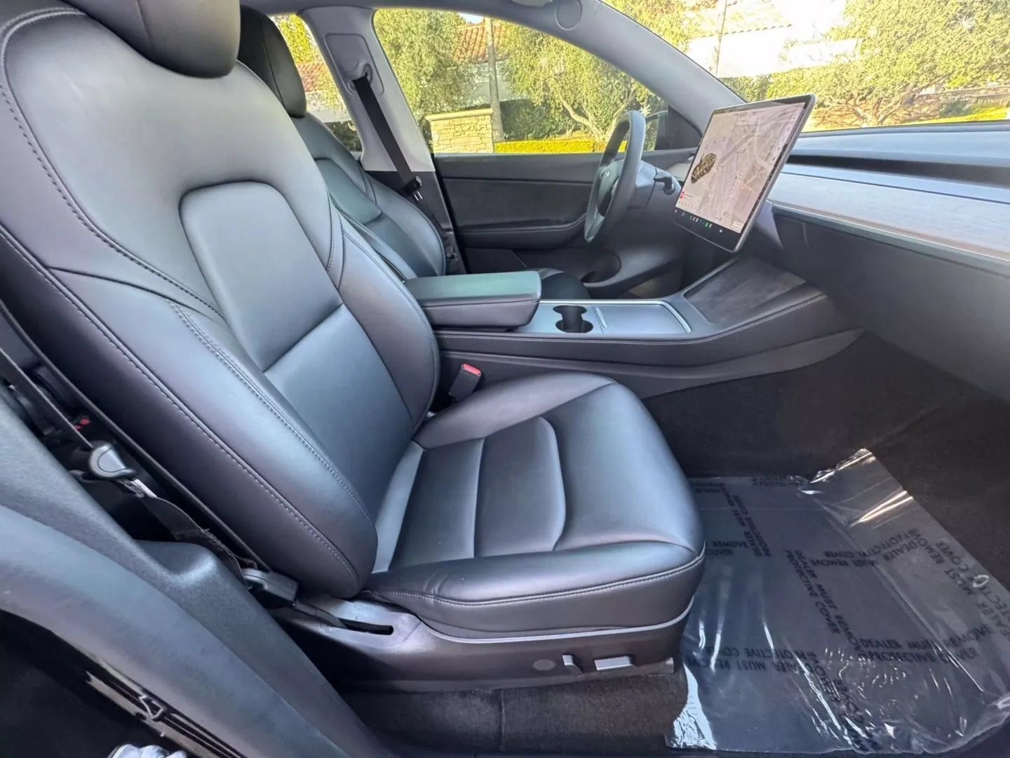 Used 2021 Tesla Model Y Long Range AWD/4WD image 14
