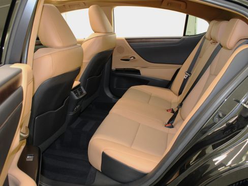 Used 2022 Lexus ES 350 Premium image 38