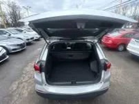 Used 2022 Chevrolet Equinox LS AWD/4WD image 21