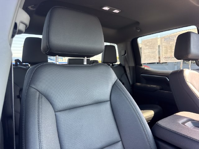 Used 2026 GMC Sierra 1500 SLT AWD/4WD image 28