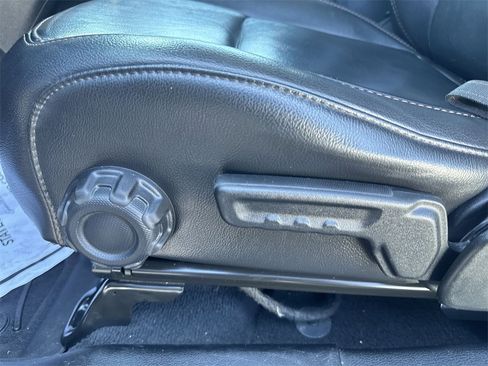 Used 2021 Jeep Wrangler Unlimited Rubicon w/ Trailer Tow Package image 18