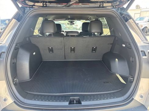 New 2027 GMC Terrain Elevation w/ Elevation Premium Package AWD/4WD image 7