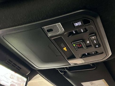 New 2026 Toyota 4Runner 4WD image 29