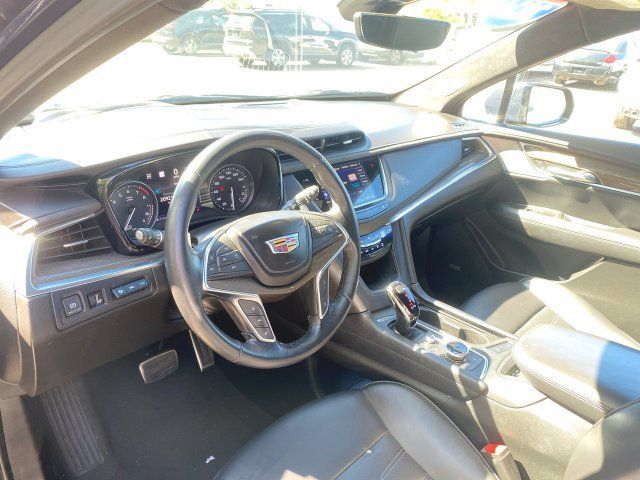 Used 2024 Cadillac XT5 Sportv w/ Platinum Package AWD/4WD image 10