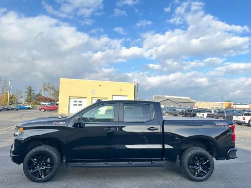 Used 2022 Chevrolet Silverado 1500 LT Trail Boss w/ Protection Package image 9