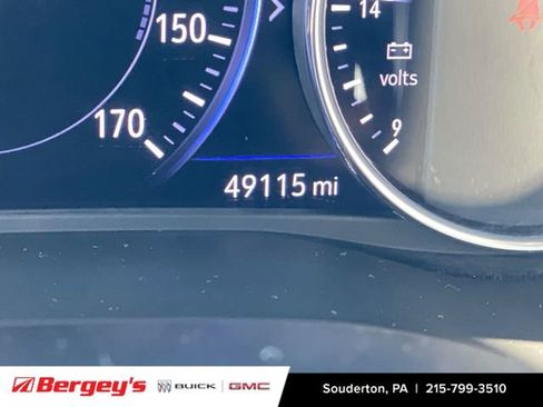 Used 2022 Buick Enclave Avenir w/ Avenir Technology Package AWD/4WD image 15