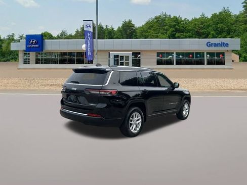 Used 2024 Jeep Grand Cherokee L Laredo AWD/4WD image 7