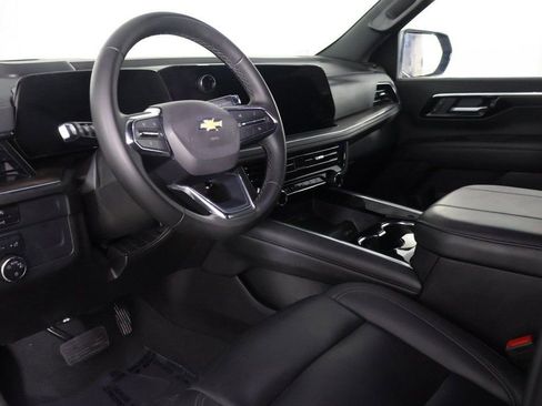Used 2025 Chevrolet Tahoe LT AWD/4WD image 30