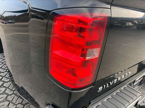 Used 2015 Chevrolet Silverado 2500 LT w/ LT Convenience Package image 28