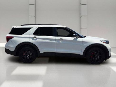 Used 2021 Ford Explorer ST w/ Equipment Group 401A AWD/4WD image 6