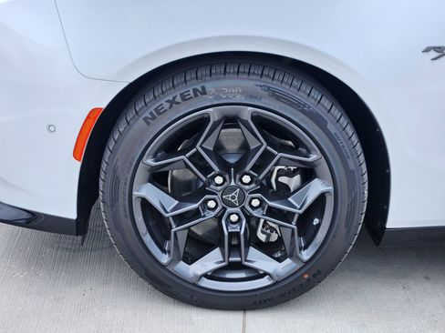 New 2026 Dodge Charger R/T AWD/4WD image 11