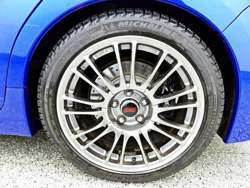 Used 2011 Subaru Impreza WRX STI Limited image 19