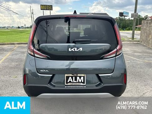 Used 2025 Kia Soul LX w/ LX Technology Package FWD image 6