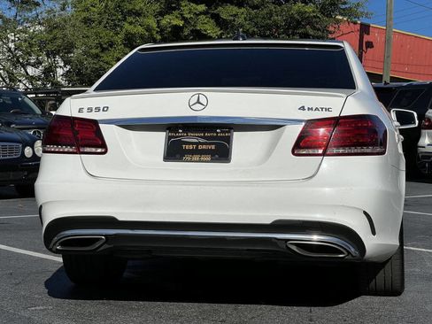 Used 2014 Mercedes-Benz E 550 4MATIC Sedan image 9