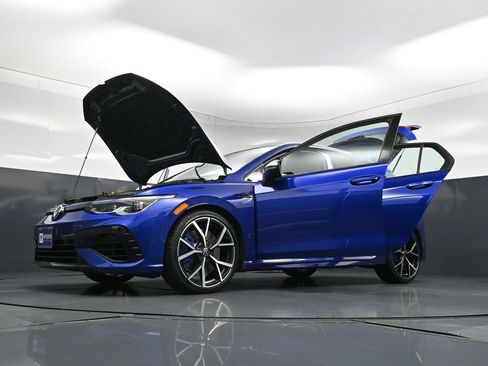 Used 2022 Volkswagen Golf R AWD/4WD image 35