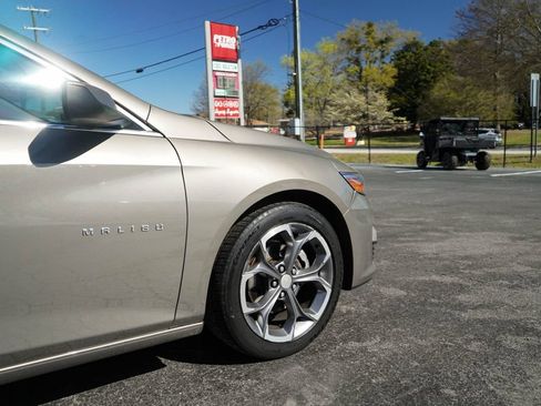Used 2020 Chevrolet Malibu LT image 11