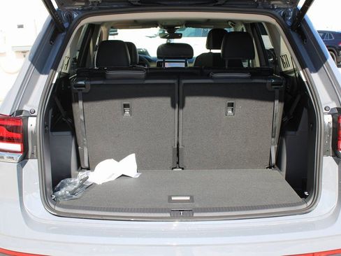 Certified 2026 Volkswagen Atlas SE image 21