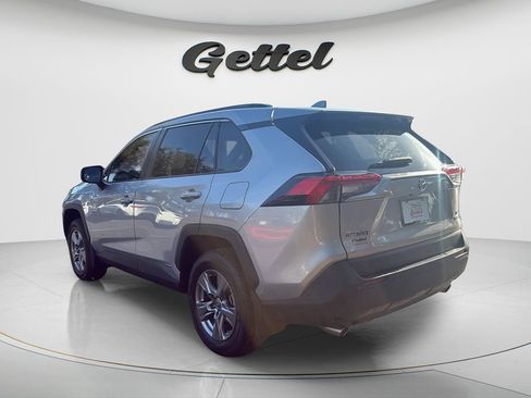 Used 2024 Toyota RAV4 LE AWD/4WD image 7