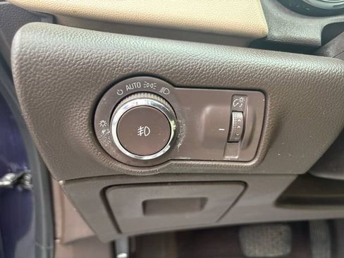 Used 2016 Buick Verano Leather w/ Experience Buick Package FWD image 20