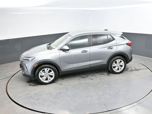 Used 2025 Buick Encore GX Preferred AWD/4WD image 26