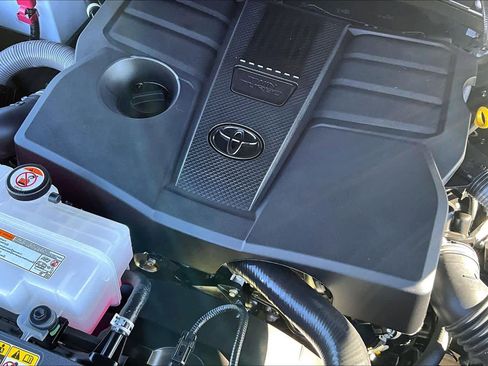 Used 2024 Toyota Tundra SR5 image 30